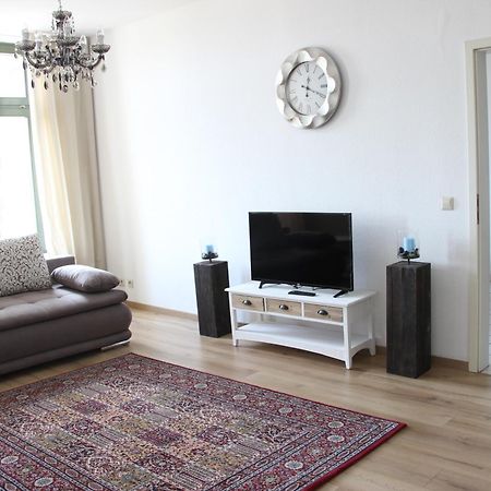 Leon Apartments لبسيا المظهر الخارجي الصورة