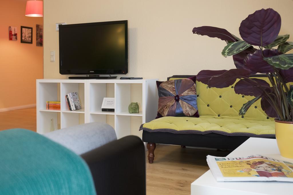 Leon Apartments لبسيا الغرفة الصورة