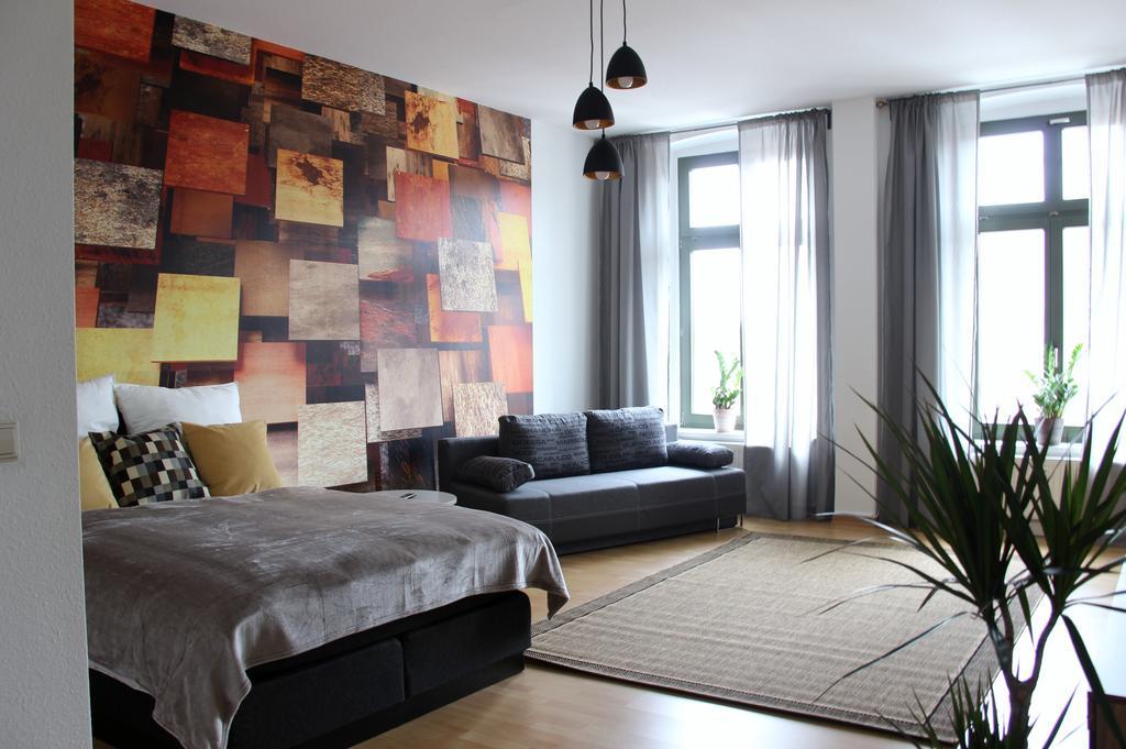 Leon Apartments لبسيا المظهر الخارجي الصورة