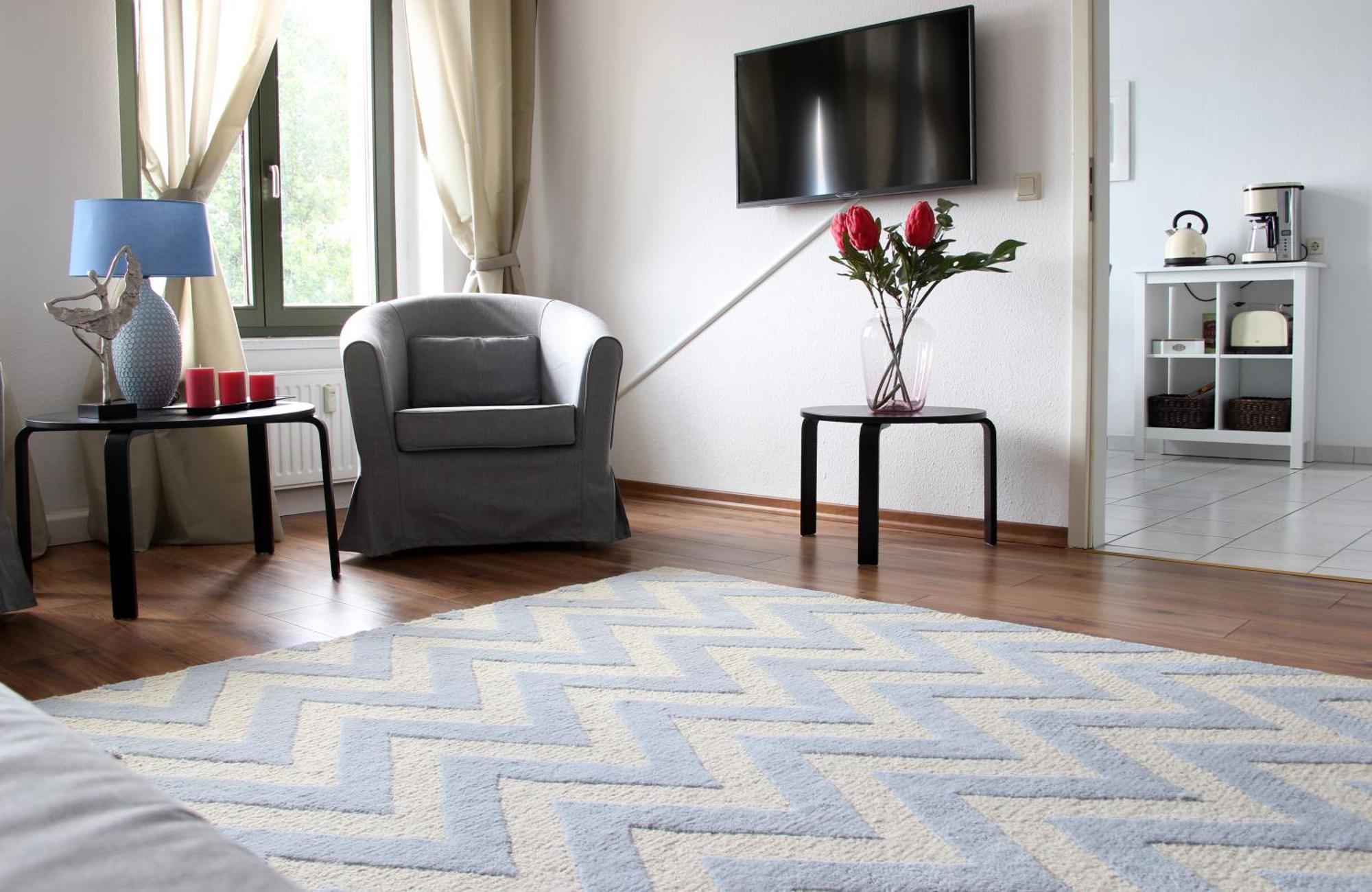 Leon Apartments لبسيا المظهر الخارجي الصورة