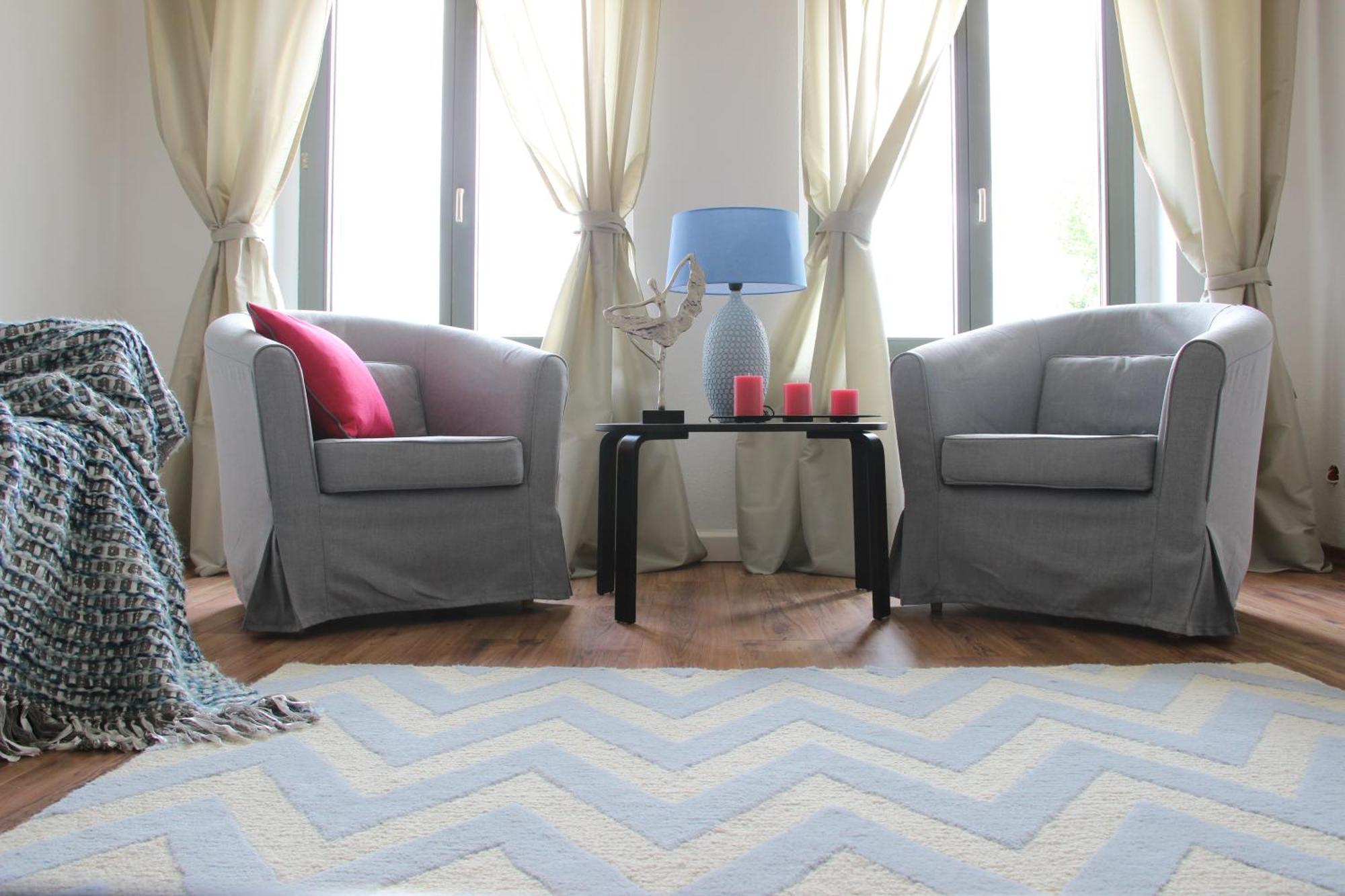 Leon Apartments لبسيا المظهر الخارجي الصورة